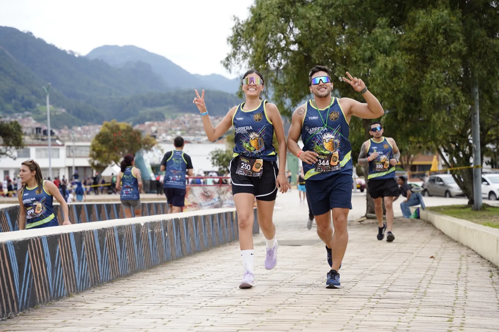 Postal 33 — Carrera Cervecera